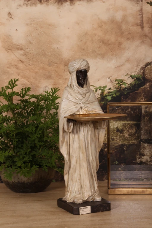 Moorisk figur - elfenben - 51 cm - konstharts