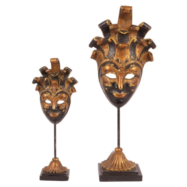 Dekorativ mask på fot - svart/guld - 28 cm - kunstharts