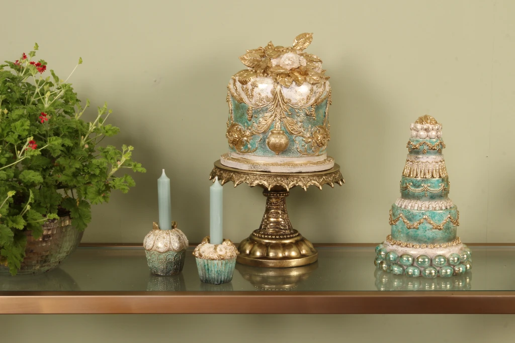 Kandelaber Cake - 9 cm - blå/guld - konstharts